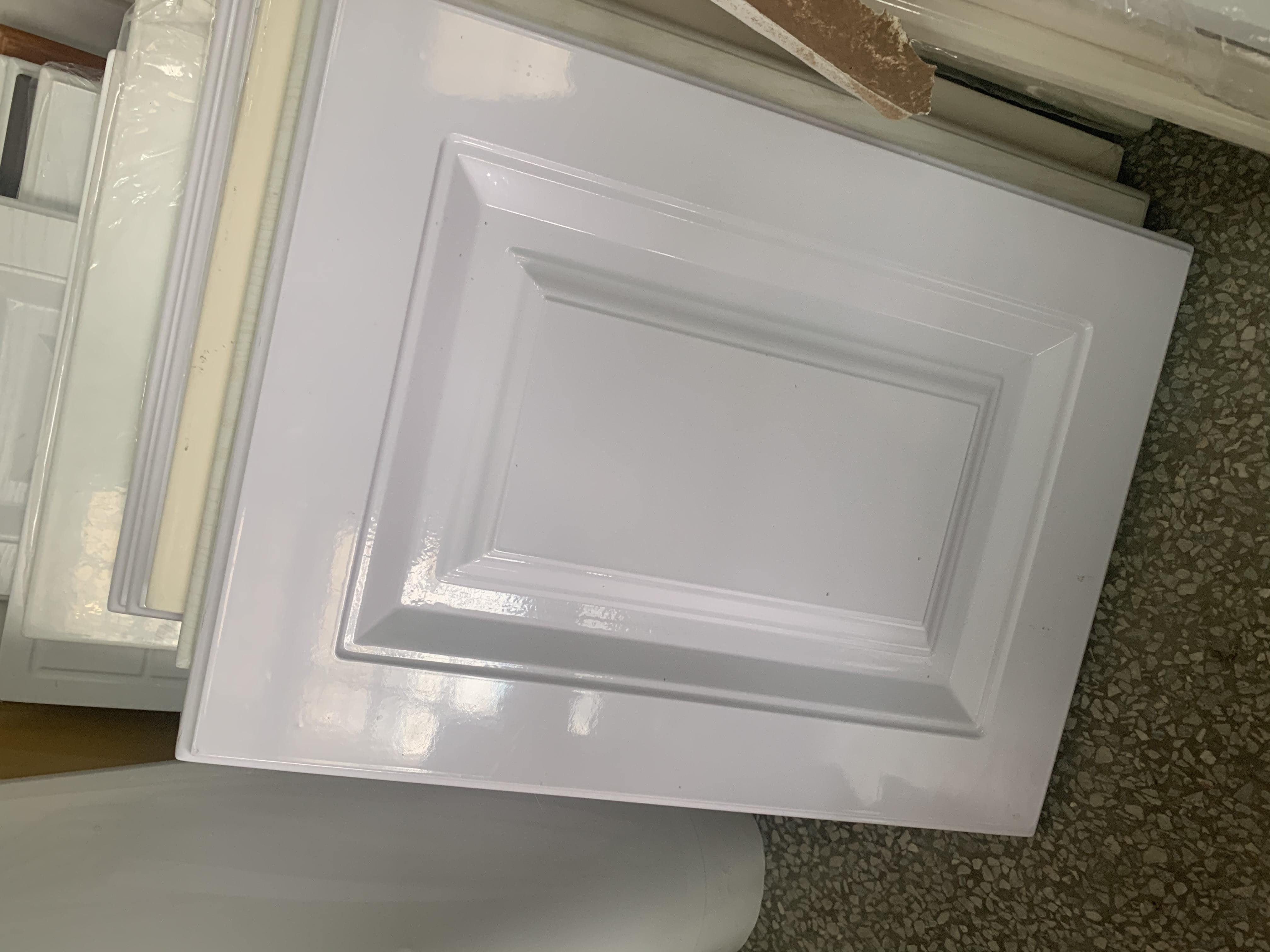 吸塑門(mén)使用免噴膠吸塑膜價(jià)格要多少 吸塑門(mén)使用免噴膠吸塑膜價(jià)格要多少