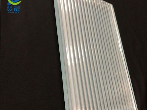 EVA玻璃夾膠膜融化溫度較低、流動(dòng)性好